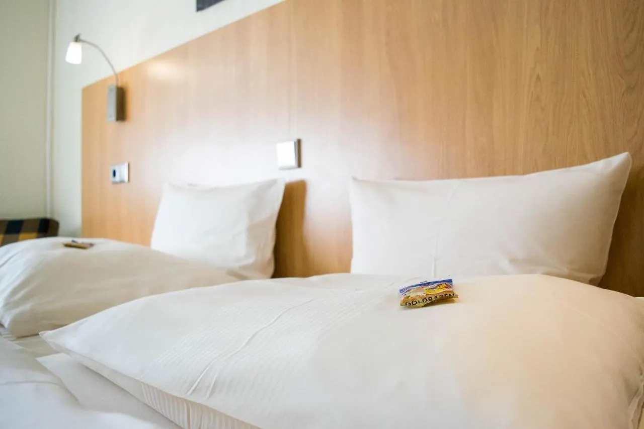 **  Hotel Postkutsche Dortmund Germania
